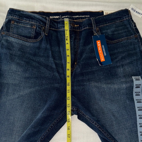 👖 🆕 Men’s Athletic Fit Dark Wash Jeans – Size 36x32 - Picture 3 of 9